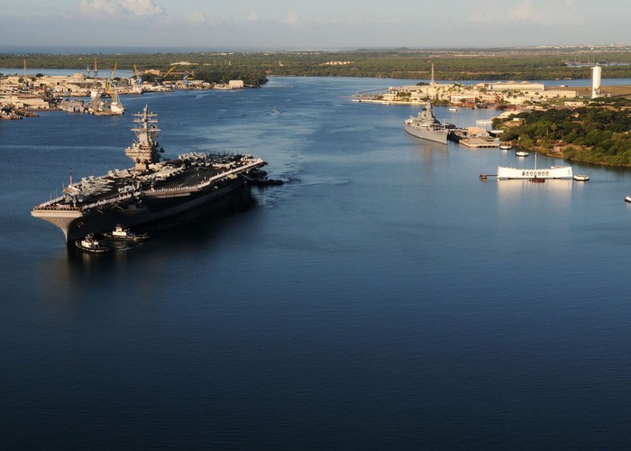 Tàu sân bay USS Ronald Reagan